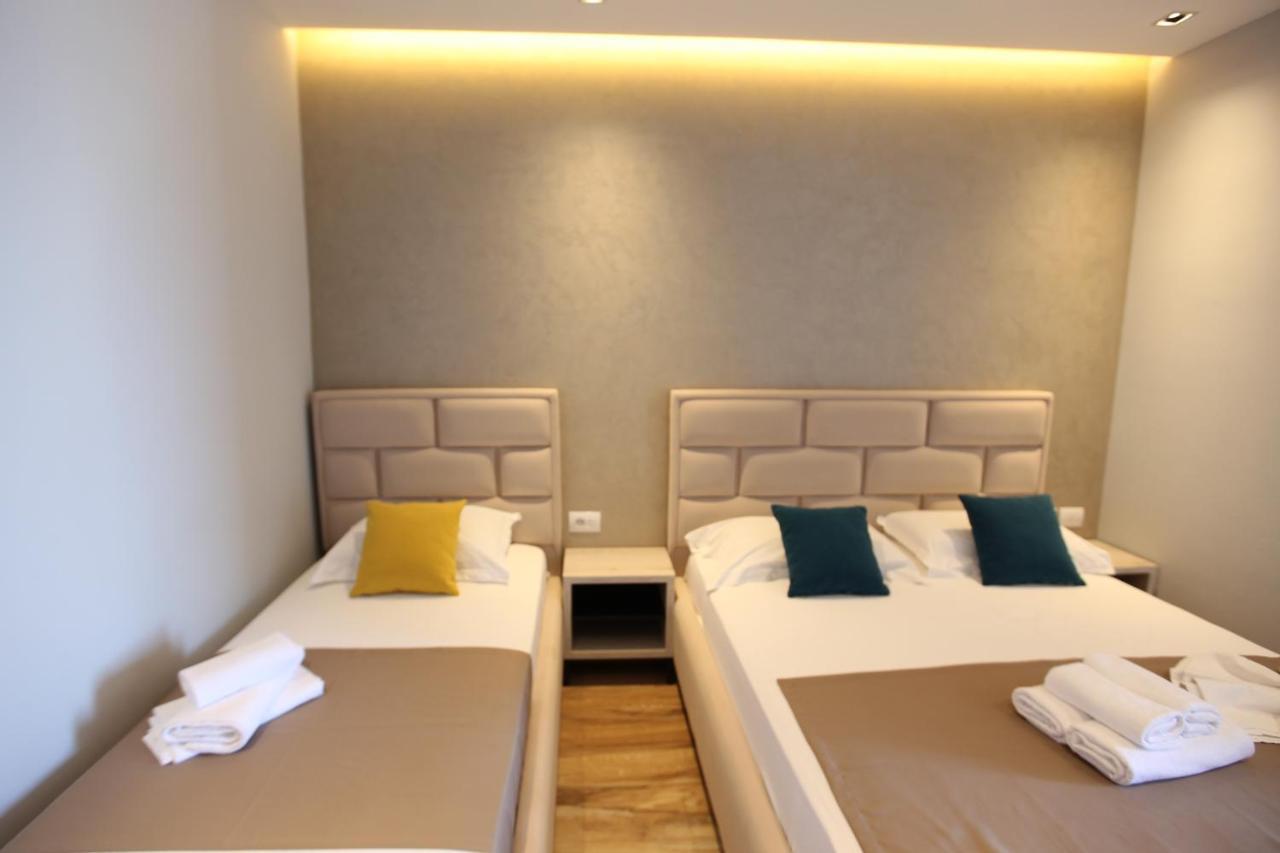 Hotel Citrus Ksamil Extérieur photo